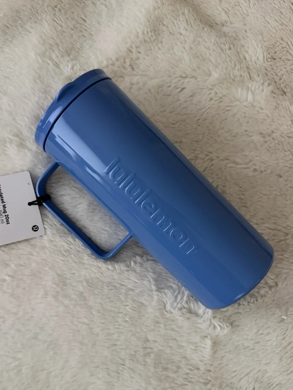 NWT lululemon Insulated Mug 20 oz Shine Hot Cold Flip Top leakproof Prep Blue